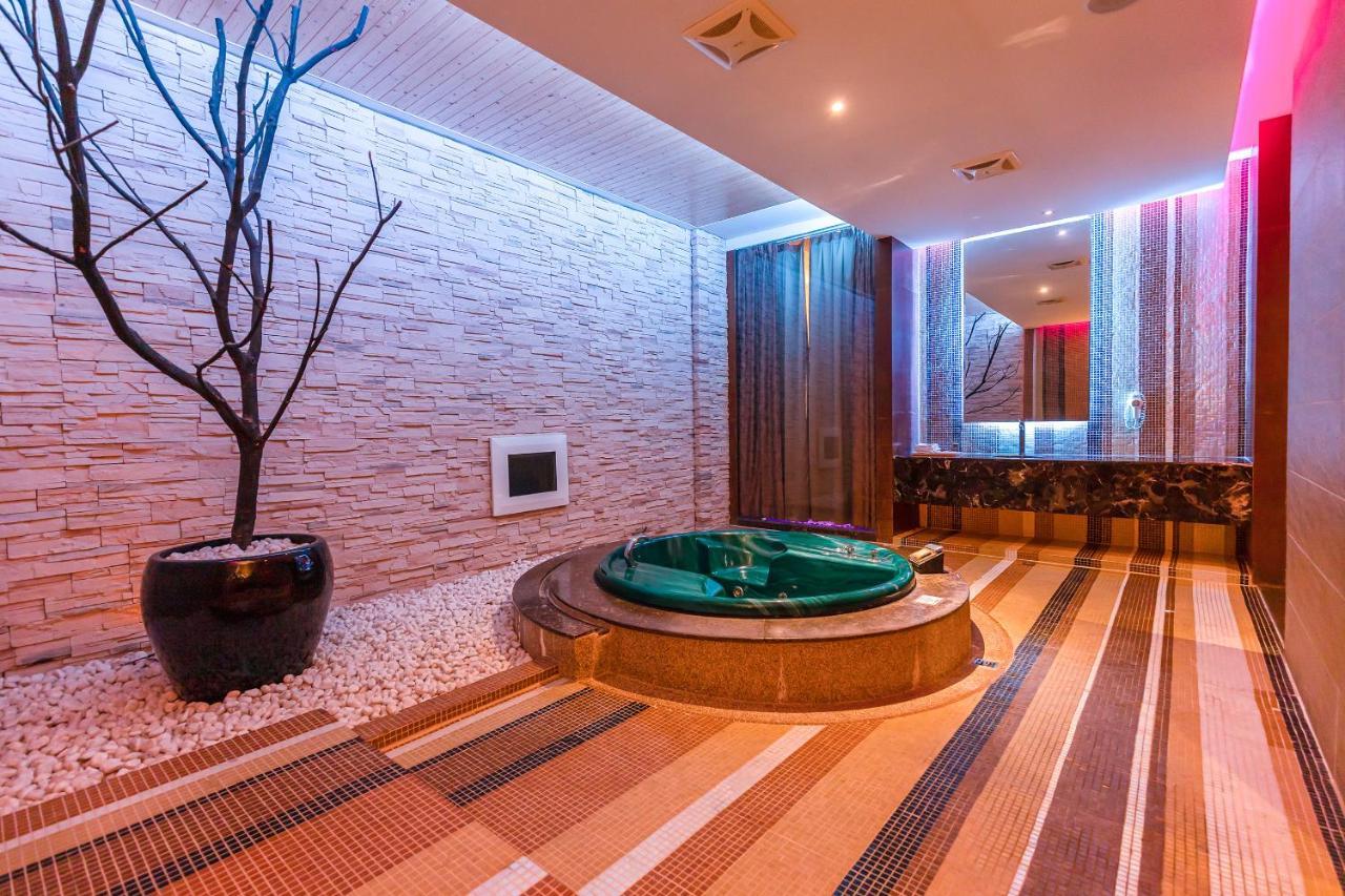 Vogue Boutique Motel Yangmei Екстер'єр фото